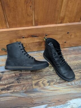 Dr. Martens Sheridan Women's Matte Casual Boots in Black 8, 39. No Insoles.